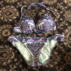 VS push-up bikini top with matching bottoms